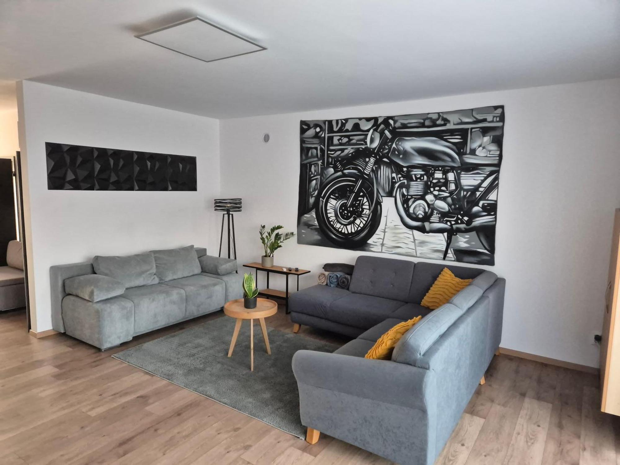 Toelgyes Apartmanhaz Сегед Екстер'єр фото